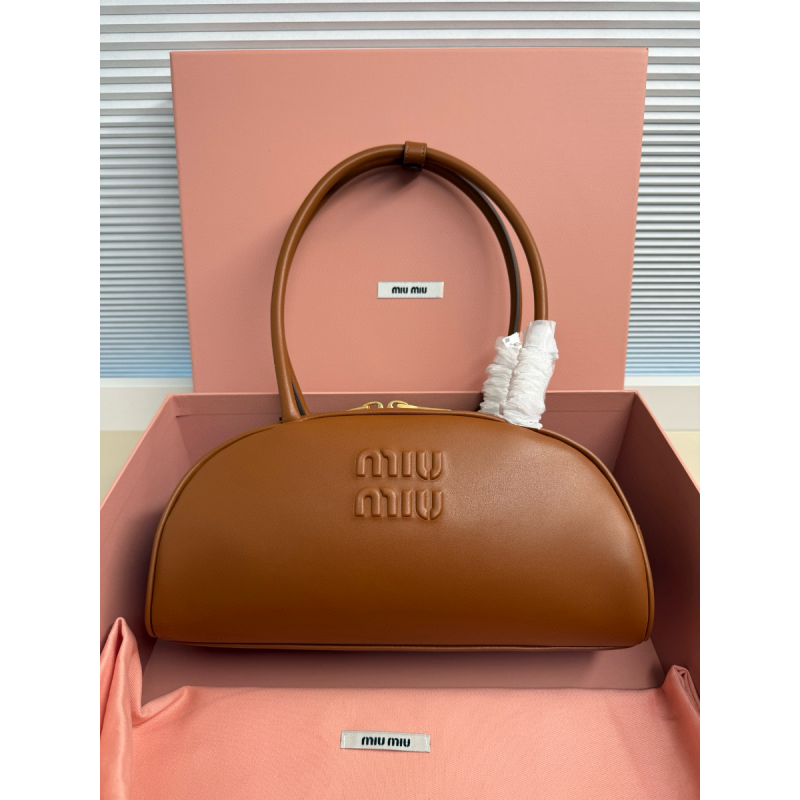Miu Miu Beau Tasche aus Leder