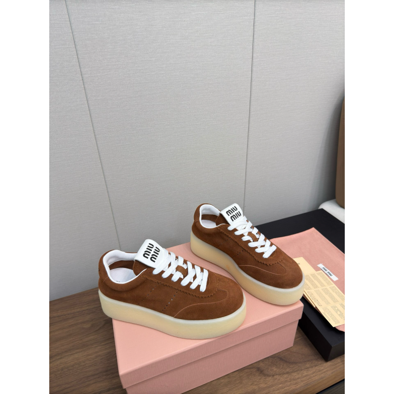 Miu Miu Sneakers 