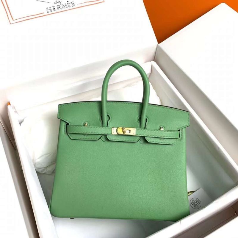Hermes Birkin 25 in Swift Leather 