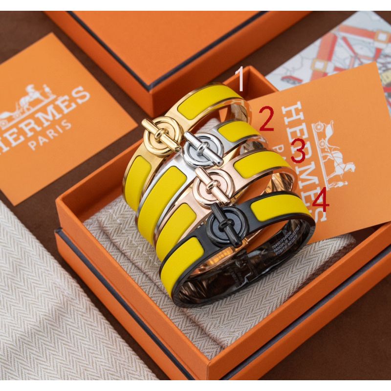 Hermes Clic Genan Bangle-Lime