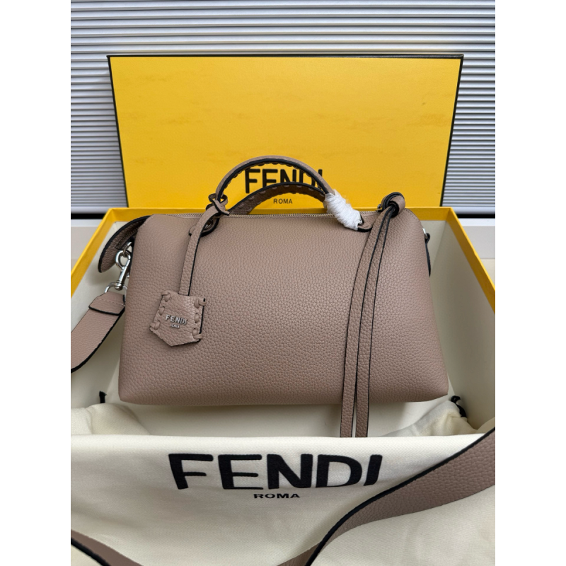 Die ikonische Tasche By The Way Selleria-Grey