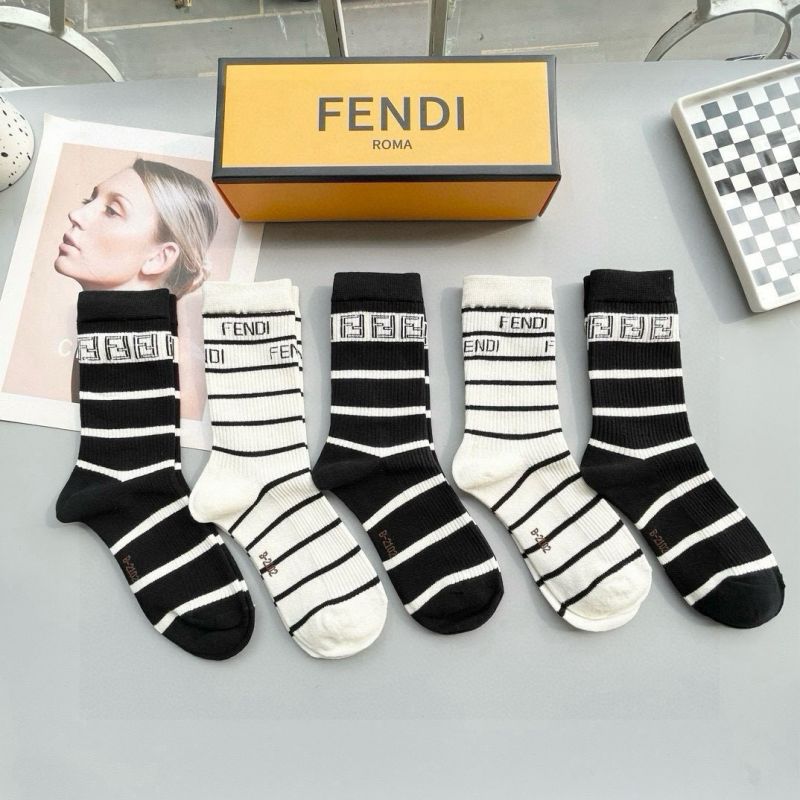 Fendi socks ( 5 pairs)