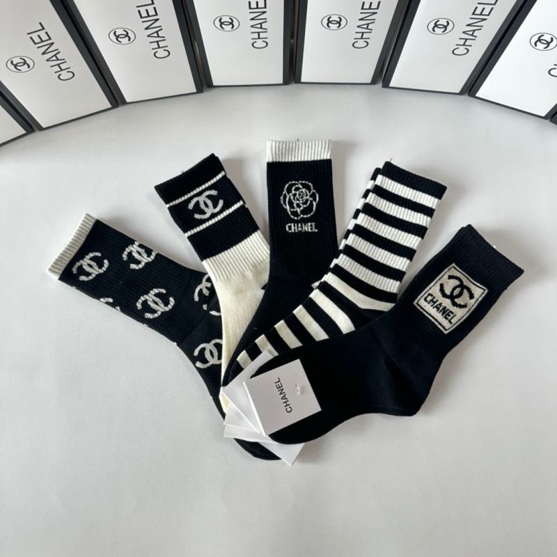 Chanel socks ( 5 pairs)