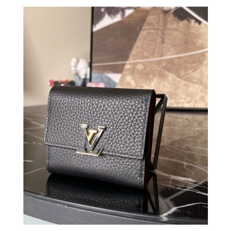 M68587 Capucines XS Wallet